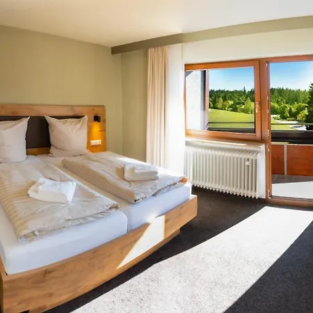 Kniebis-stuben Hotel *