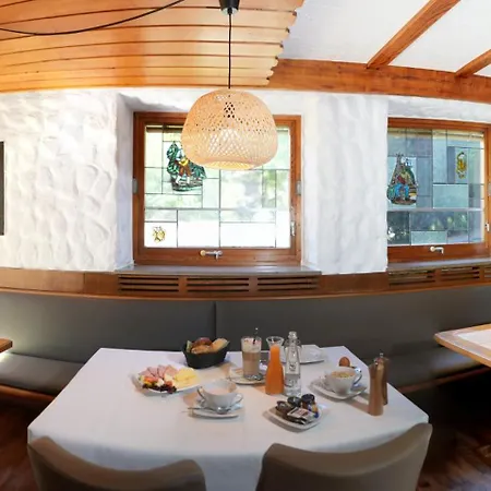 Kniebis-stuben * Kniebis